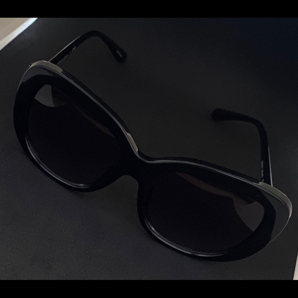 Sunglasses - Picture 3 of 12